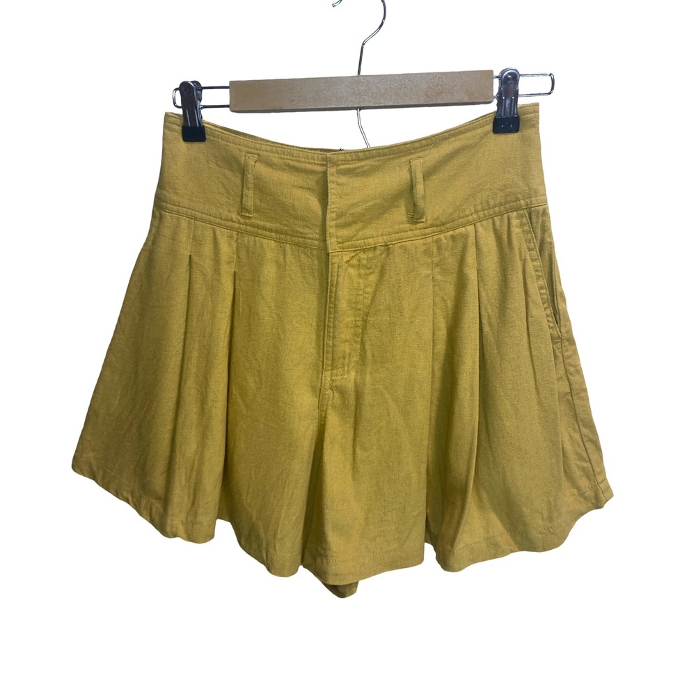 BP Mustard Yellow Linen Blend‎ High Waisted Pleated Shorts Womens Size Small